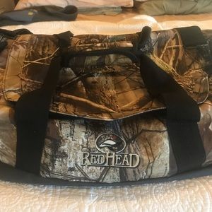 Redhead camo duffel bag